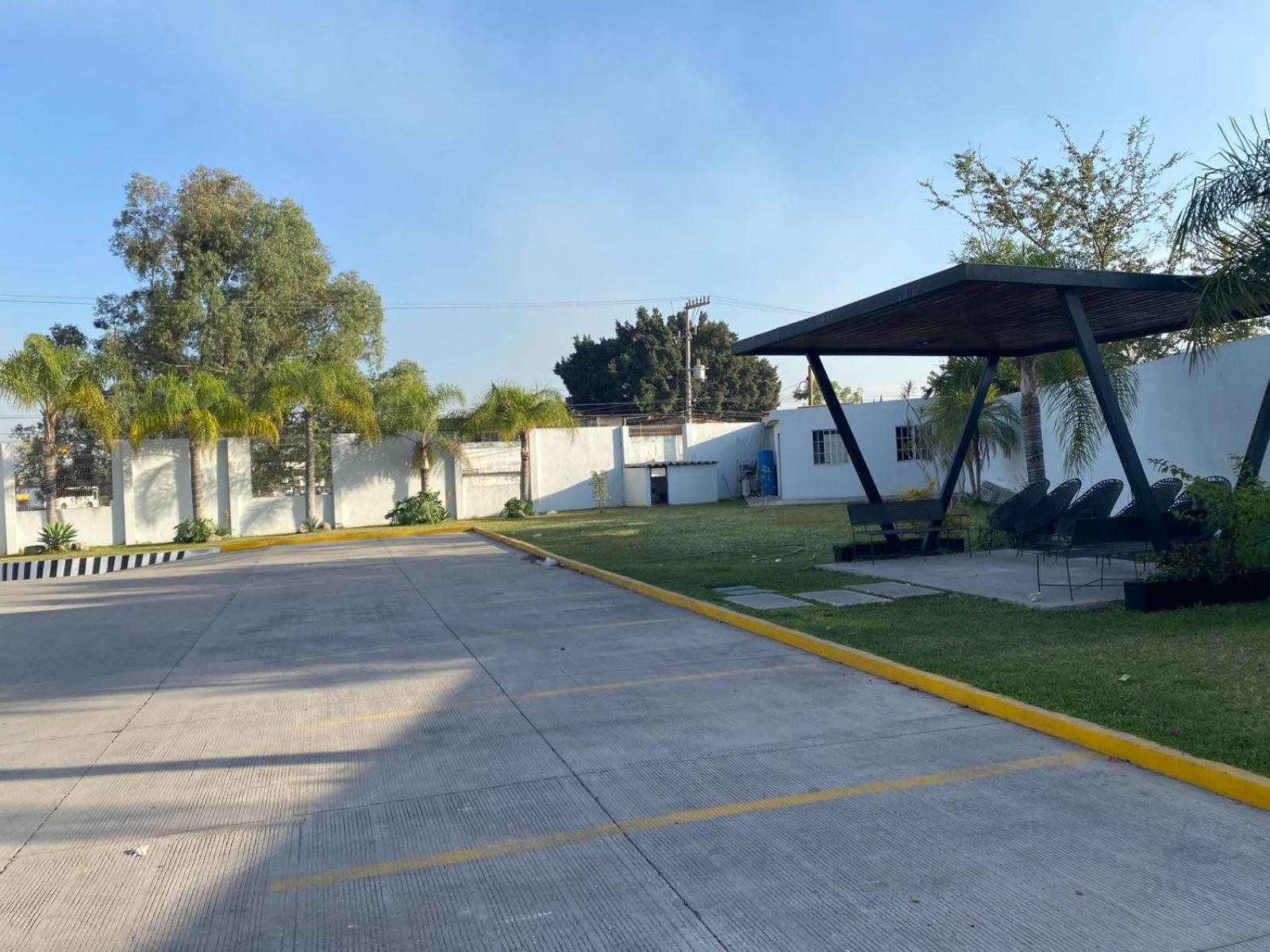 Hotel Bugari Aeropuerto Guadalajara Las Pintas Esterno foto