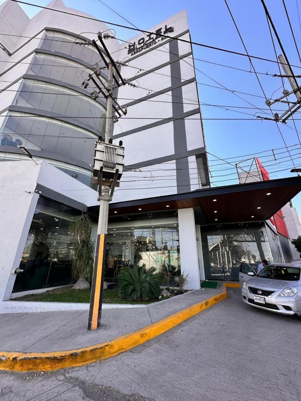 Hotel Bugari Aeropuerto Guadalajara Las Pintas Esterno foto