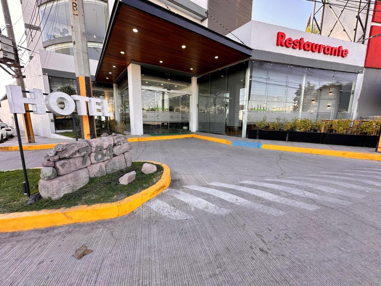 Hotel Bugari Aeropuerto Guadalajara Las Pintas Esterno foto